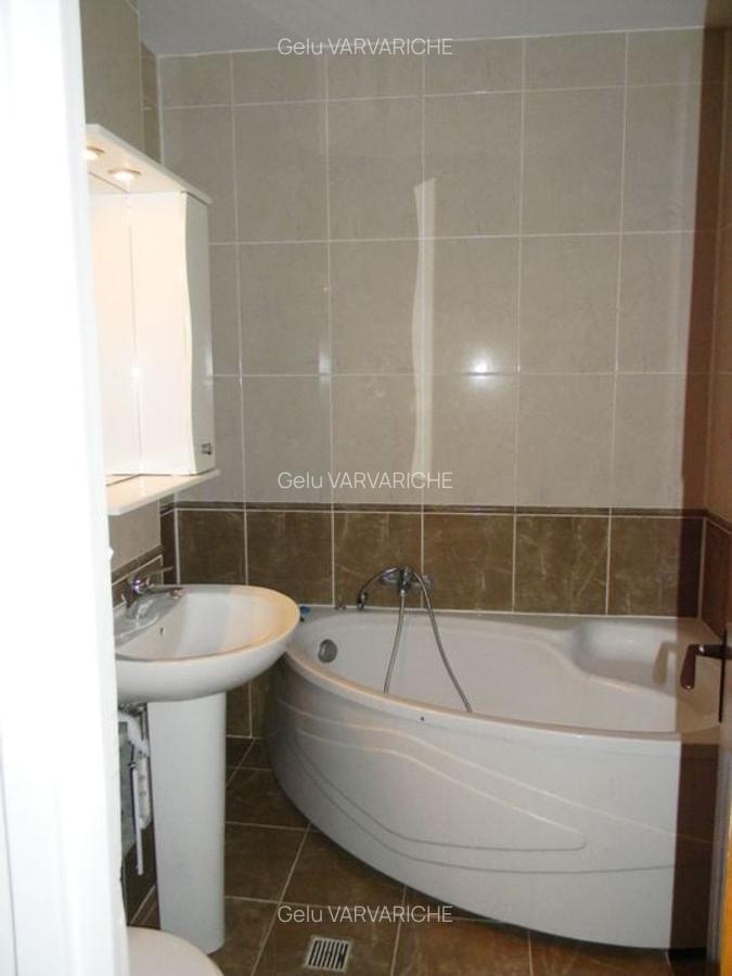 Apartament cu 3 camere, bucataria mobilata-utilata - 8