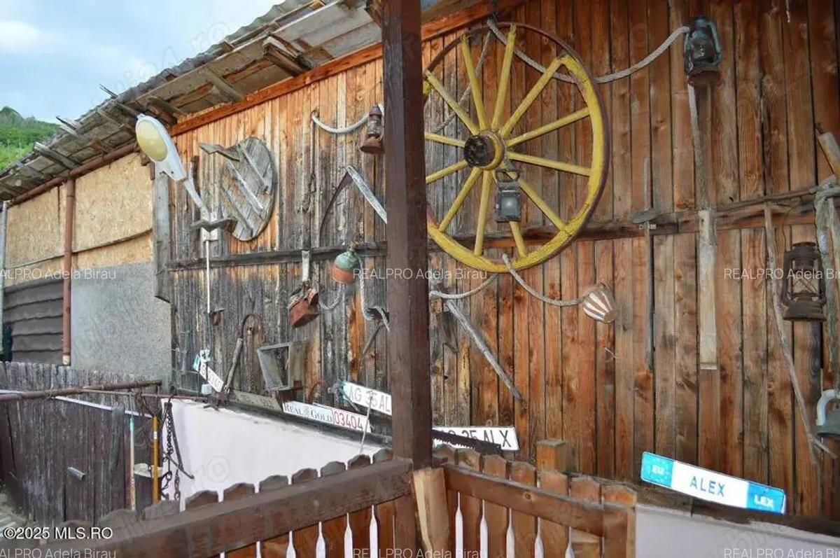 Stefanesti - Izvorani, casa 3 camere, teren 250 mp, beci! - 18