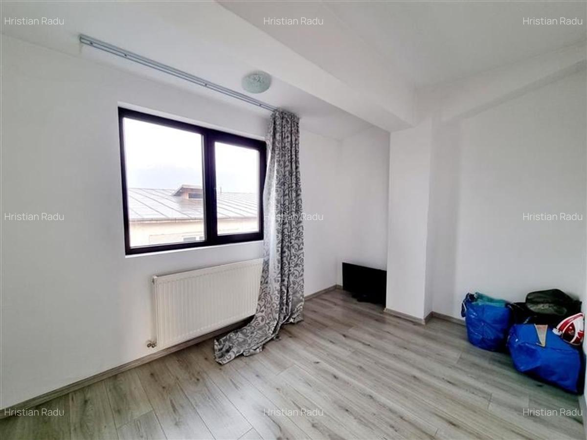 Apartament cu 3 camere semidecomandat în Bucureștii Noi - 10