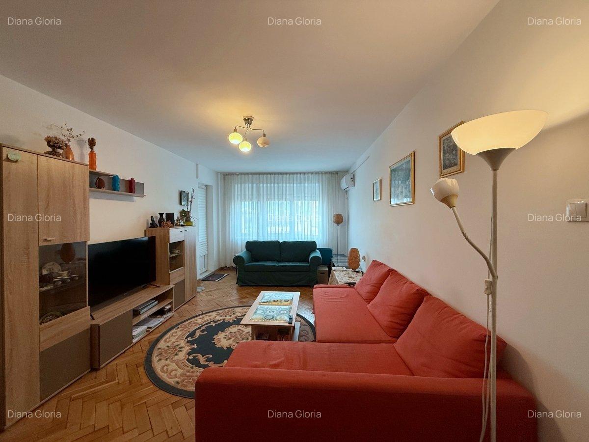 3 cam- Kiseleff -str Serdarului -bloc 1979 -centrala proprie -95mp total - et 7 - 1