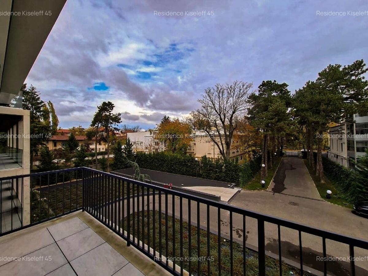 Închiriere apartament de lux cu 4 camere în Residence Kiseleff - ap. 2, etj. 1 - 5