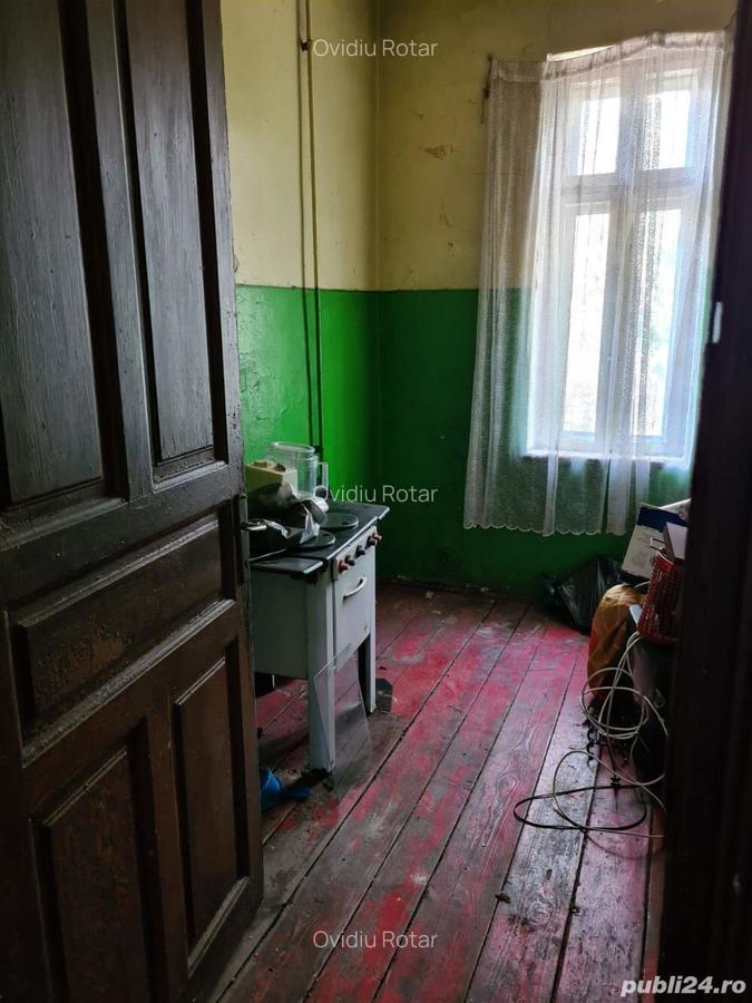 Apartament 3 camere 80,40 mp decomandat Vila veche tip bloc - 2