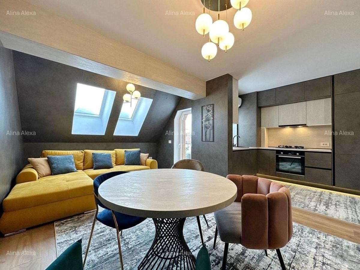 Apartament cu 4 camere decomandat, mobilat în Central - 16
