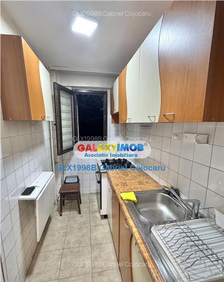 Ap 2 camere la 3 minute metrou 1 Decembrie - 3