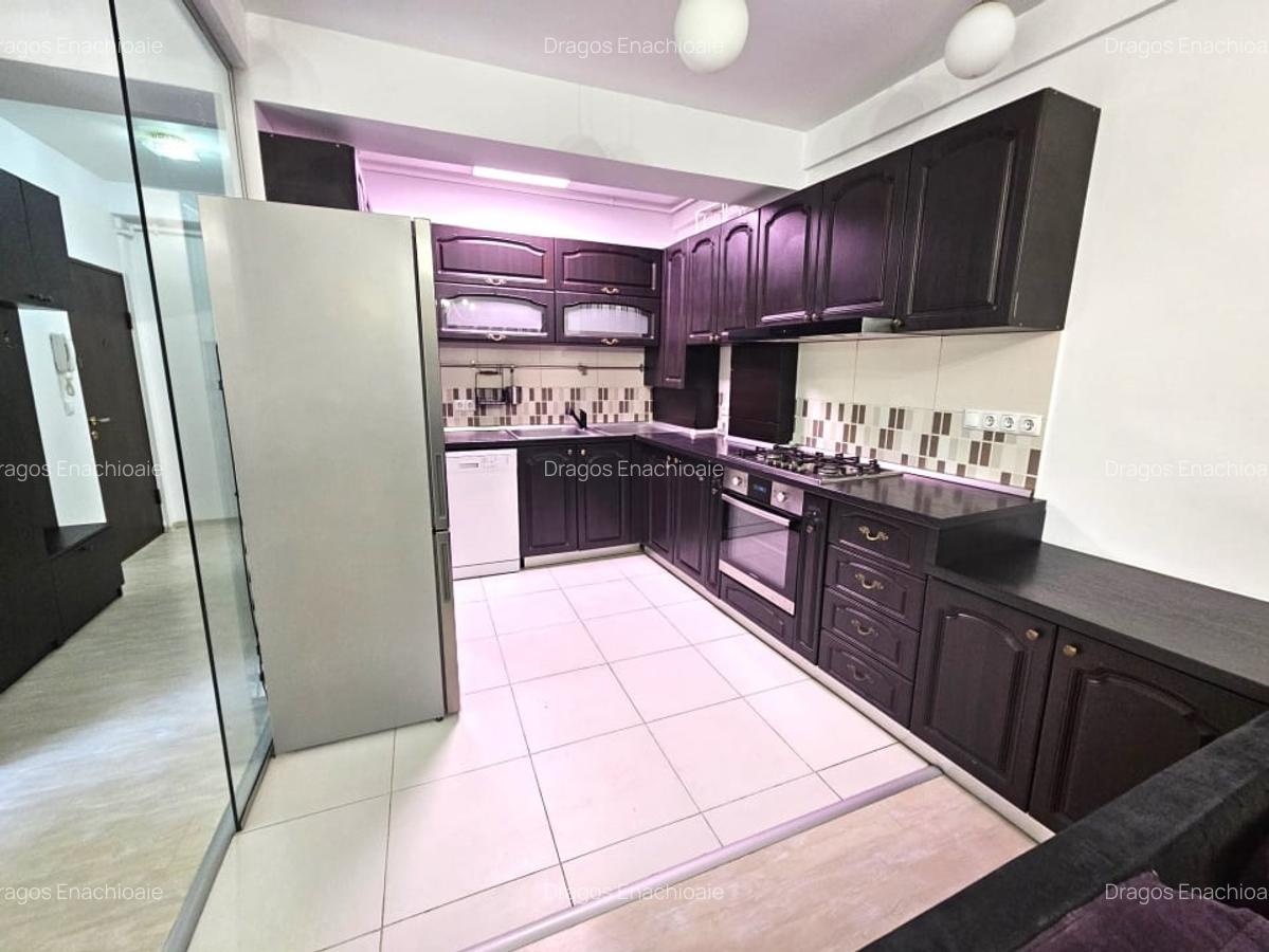 De vanzare 3 camere in bloc nou pe Ghiocei/Stefan cel Mare - 8