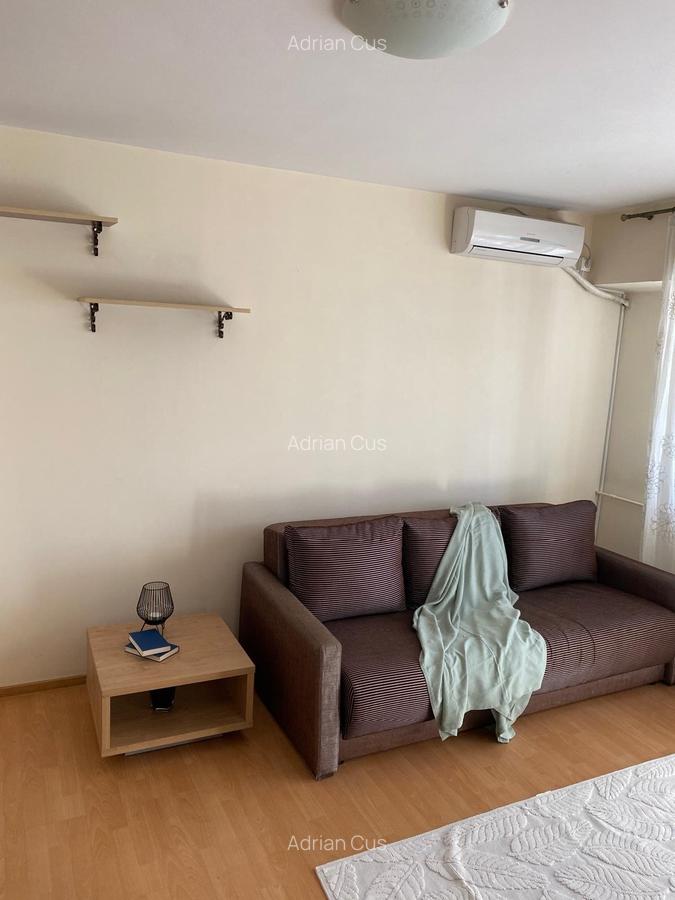 Garsoniera 38mp 13 septembrie bloc 88 - 3