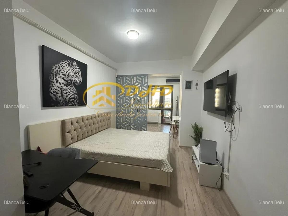 1 camera, Lazar Residence - 1