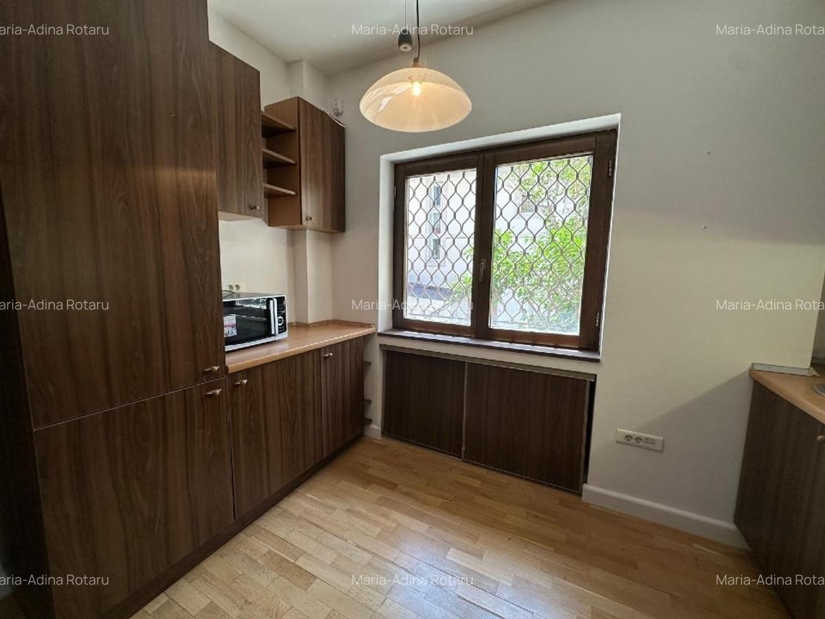 Apartament cu 3 camere de vânzare în zona exclusivistă Primăverii - 5