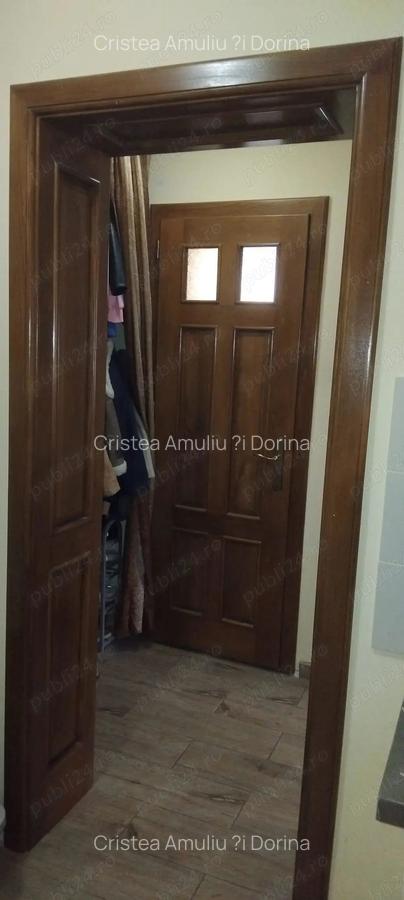 Vanzare apartament 2 camere decomandate, parter, ultracentral in Caransebes - 3 Vanzare apartament 2 camere decomandate, parter, ultracentral in Caransebes - 3