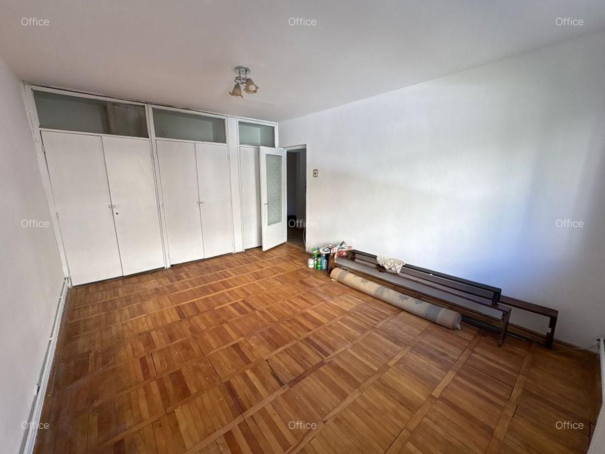 Apartament 2 camere decomandat str. Crângului (parter) lângă liceul Economic - 3