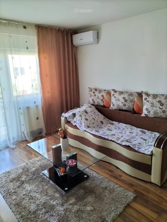 Vând apartament 2 camere - 5