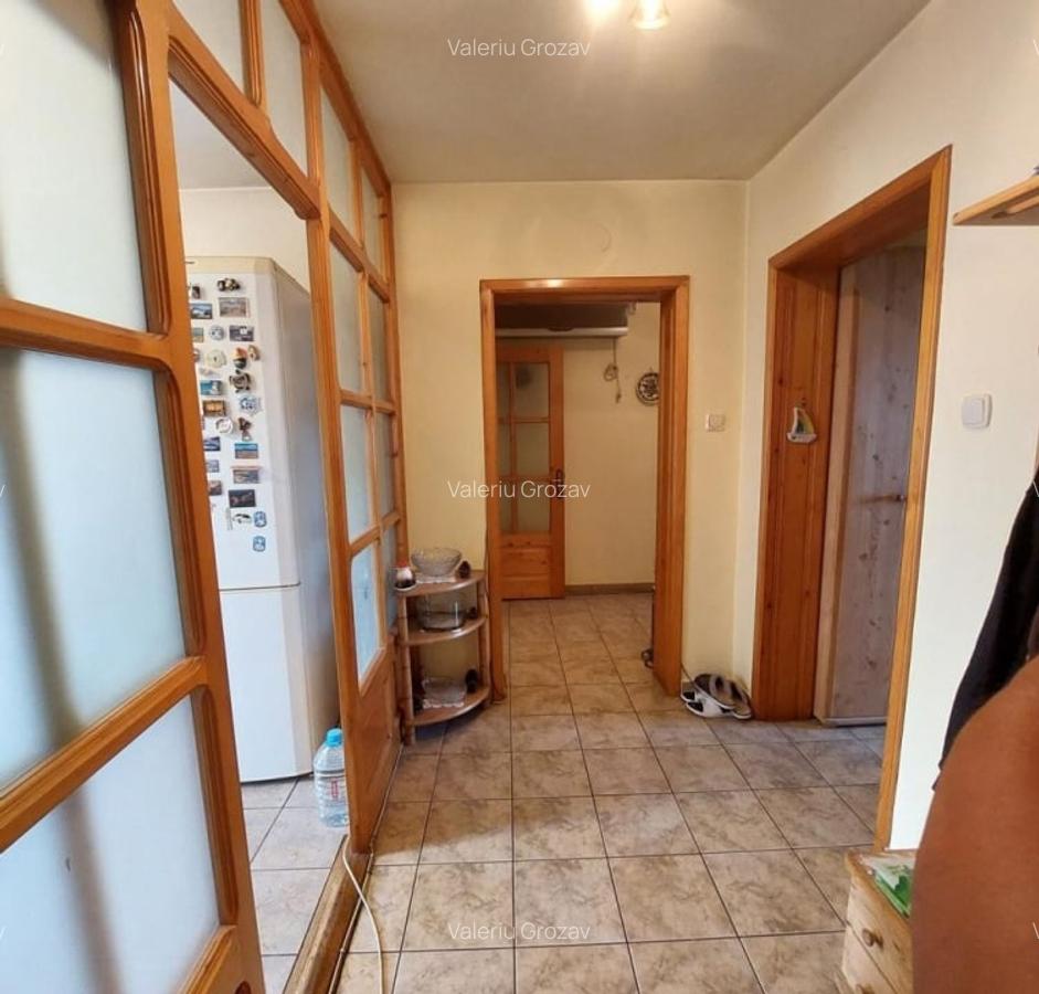 Apartament 4 camere 85 mp Tractorul - 3
