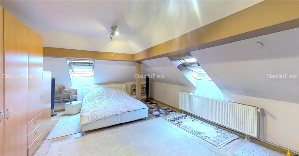 LIVE! Resedinta notabila, 5 camere, 2 garaje, limitrof 7 Noi - 9