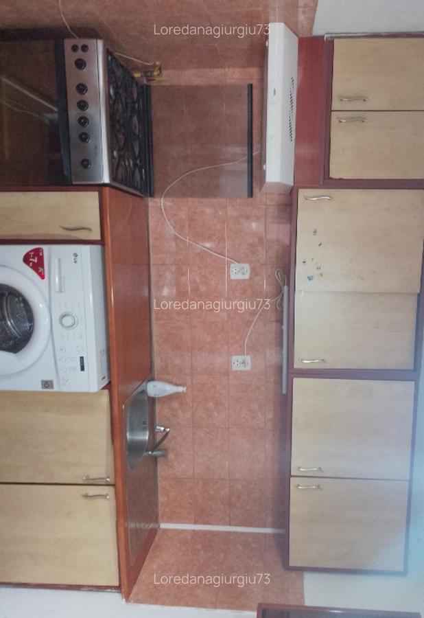 Vând casă la preț de apartament - 10