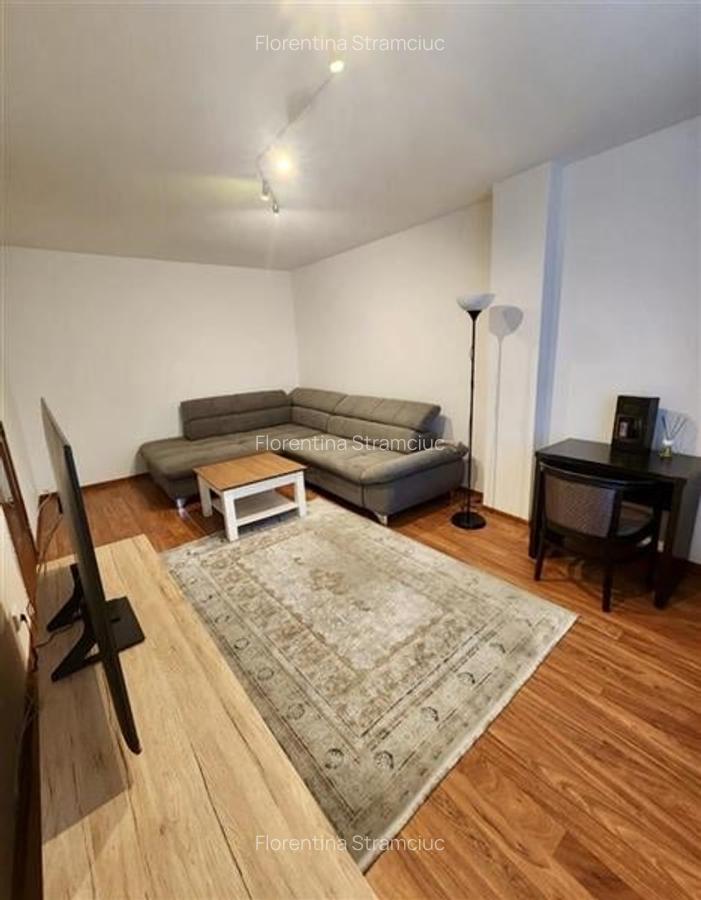 Trei camere cu doua bai, mobilat si utilat complet Centrul civic, Brasov - 7