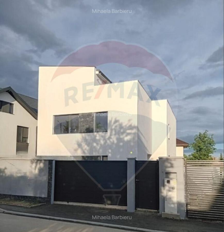 Vila de lux cu 6 camere in Mogo?oaia - rafinament, conf... - 1