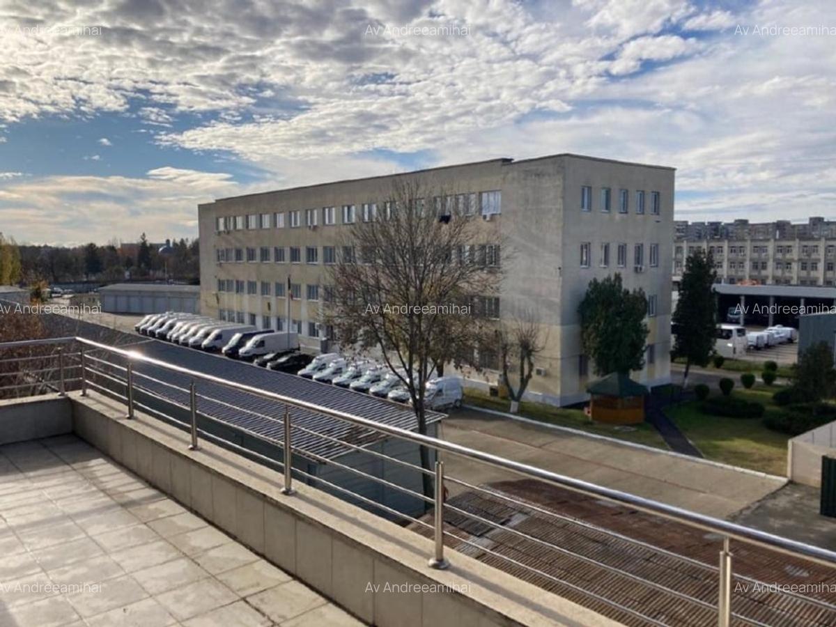 Particular inchiriez apartament lux zona centrala - 10