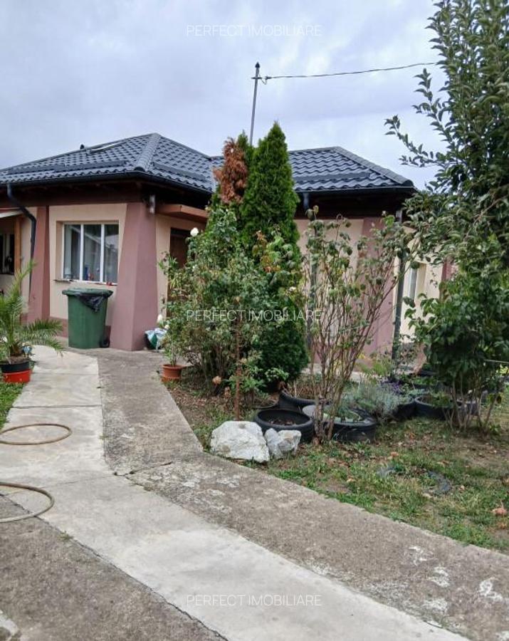 Casa la doar 5km de Ploie?ti, loc.Ghighiu,pre? 88000 - 21