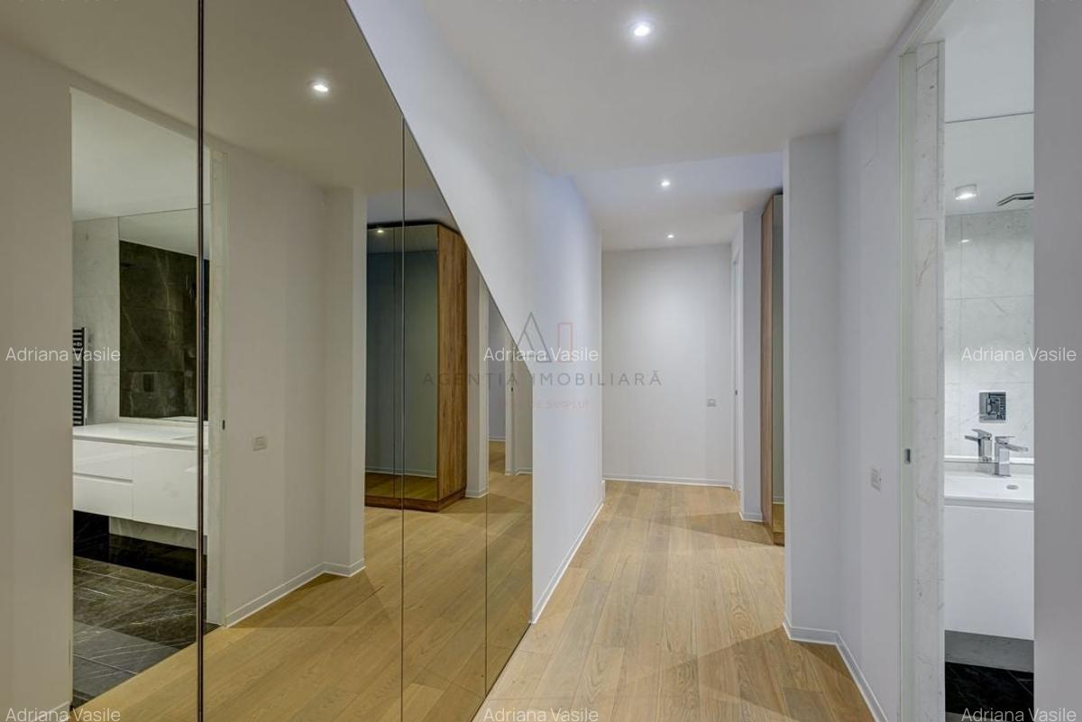 Elegant Duplex with Private Garden in One Aviatorilor Commission-Free - 11