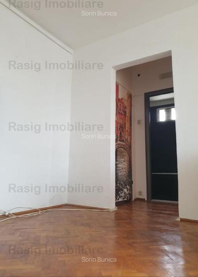Vanzare  2 camere in zona Grivitei- MedLife - 2