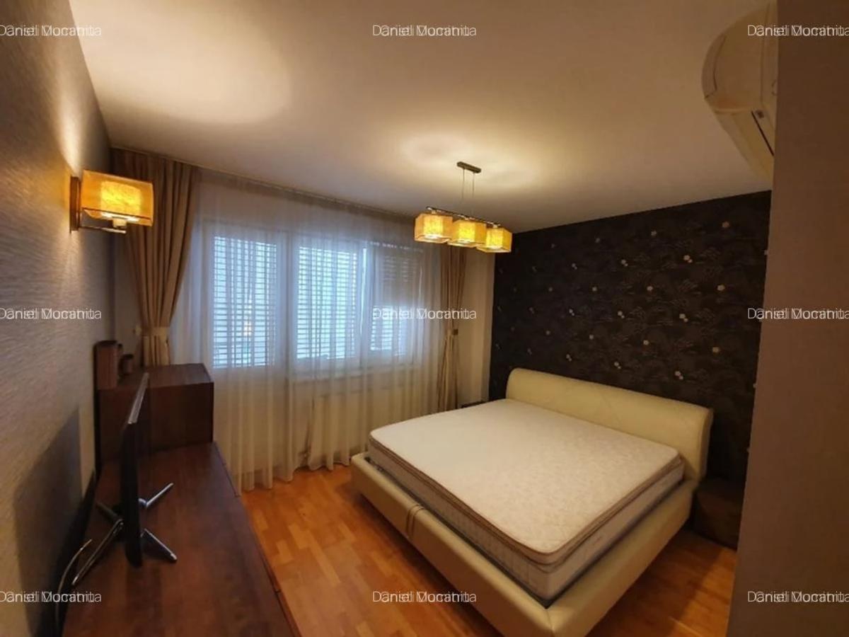 Confort si Eleganta - 3 Camere, Decomandat, 2 Bai, Centrala | Parcul Carol - 3