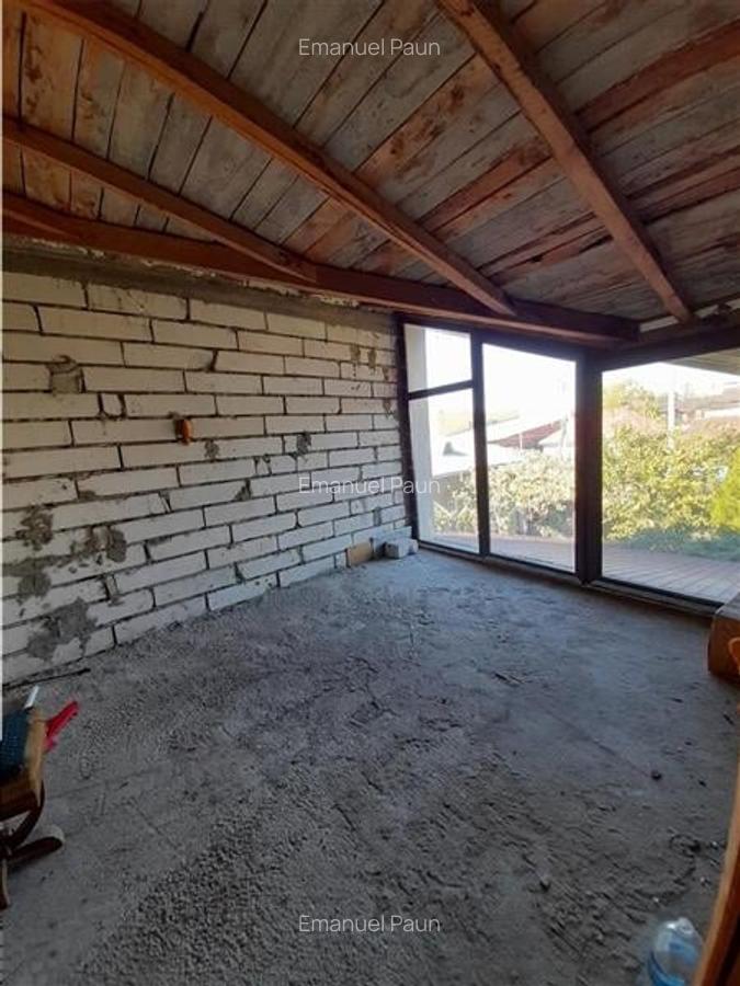 Casă cu 4 camere în Central - 5