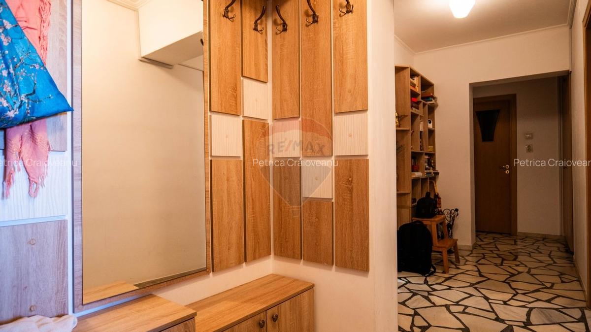 Oferta - Vanzare apartament 4 camere, decomandat, zona Bucur-Obor - 21