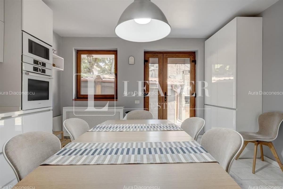 Vanzare vila consolidata si renovata | Parcul Circului - 8