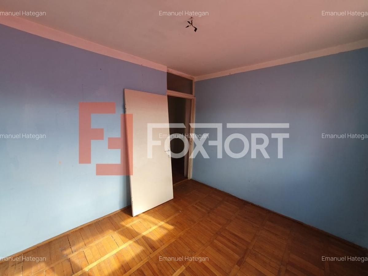 Apartament cu 3 camere decomandat în Dâmbovița - 22