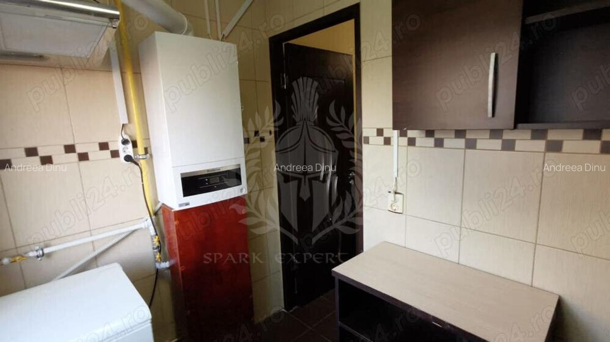 // GARSONIERA// REPUBLICII NORD// - 4