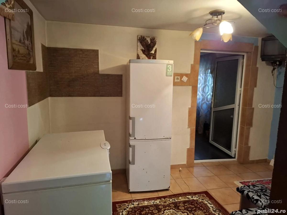 Vand casa in judetu olt in comuna Crampoia - 4 Vand casa in judetu olt in comuna Crampoia - 4