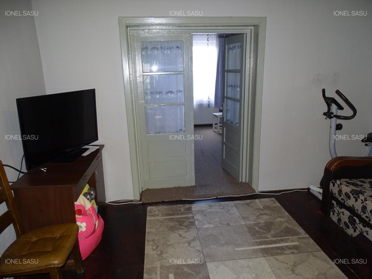 Apartament la casa in Codlea cu centrala proprie - 2