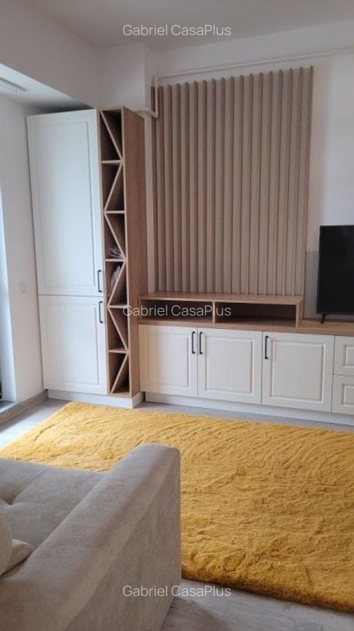 Apartament cu 3 camere decomandat în Palat - 8