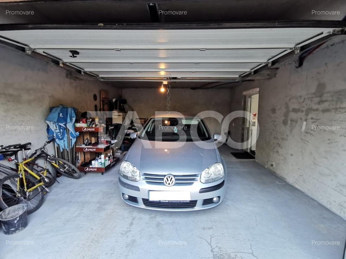 Casa de vanzare cu 4 camere decomandate si garaj in Cisnadie - 13