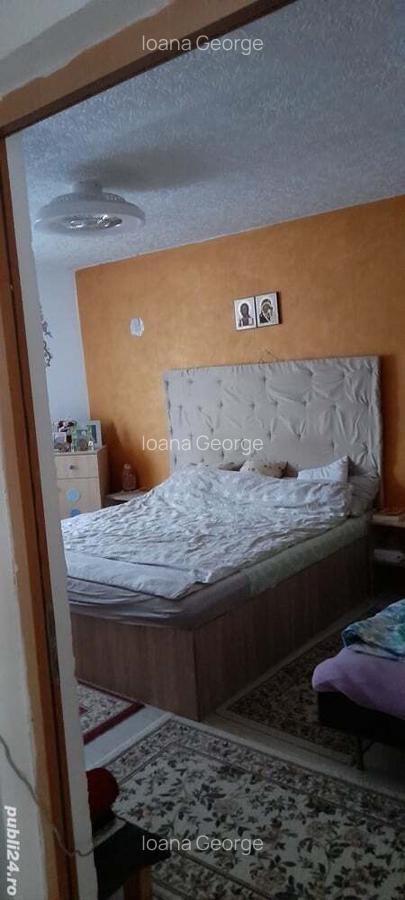 De vanzare apartament curte comuna - 5