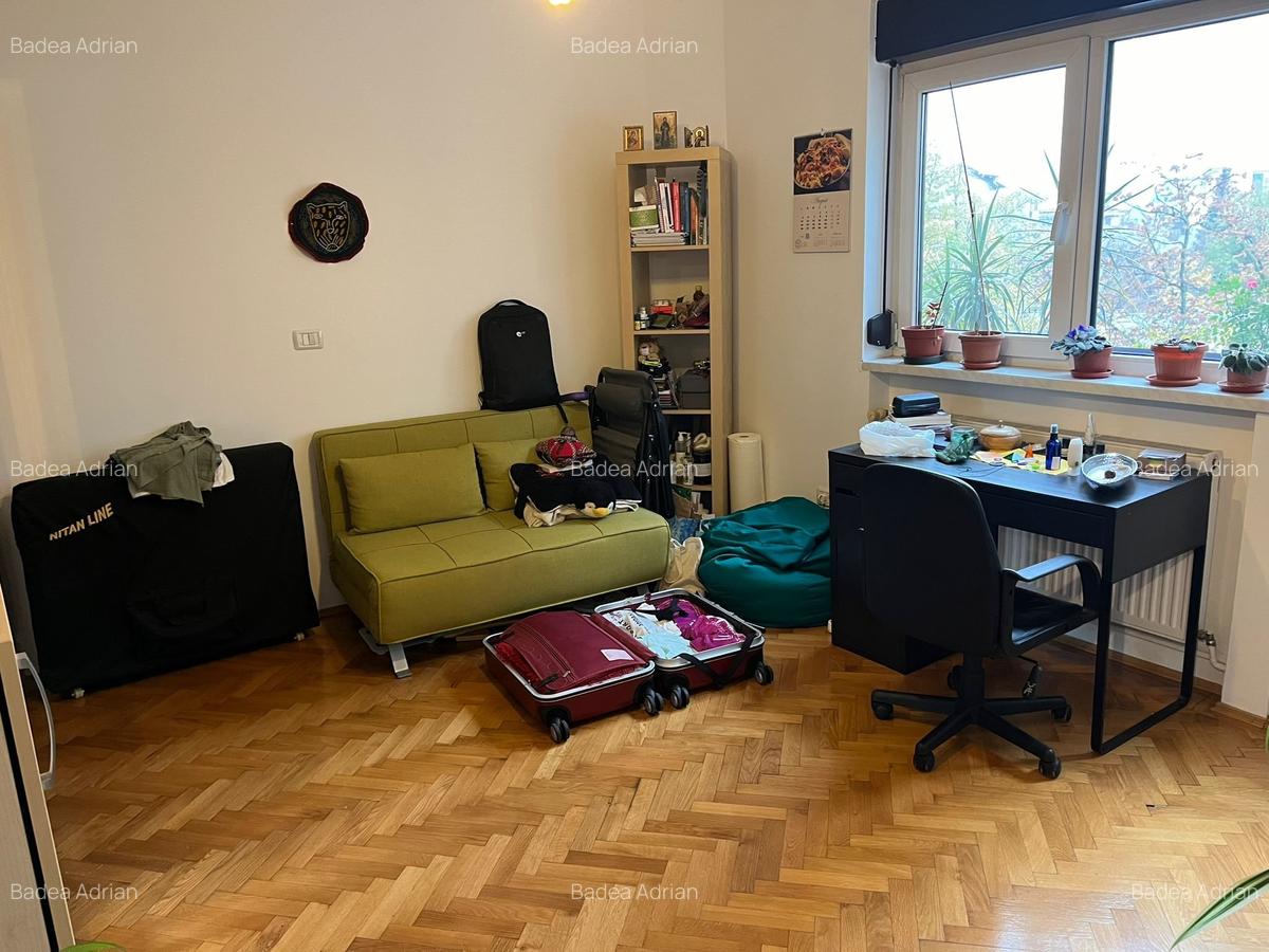 Apartament cu 3 camere semidecomandat în Dacia - 4
