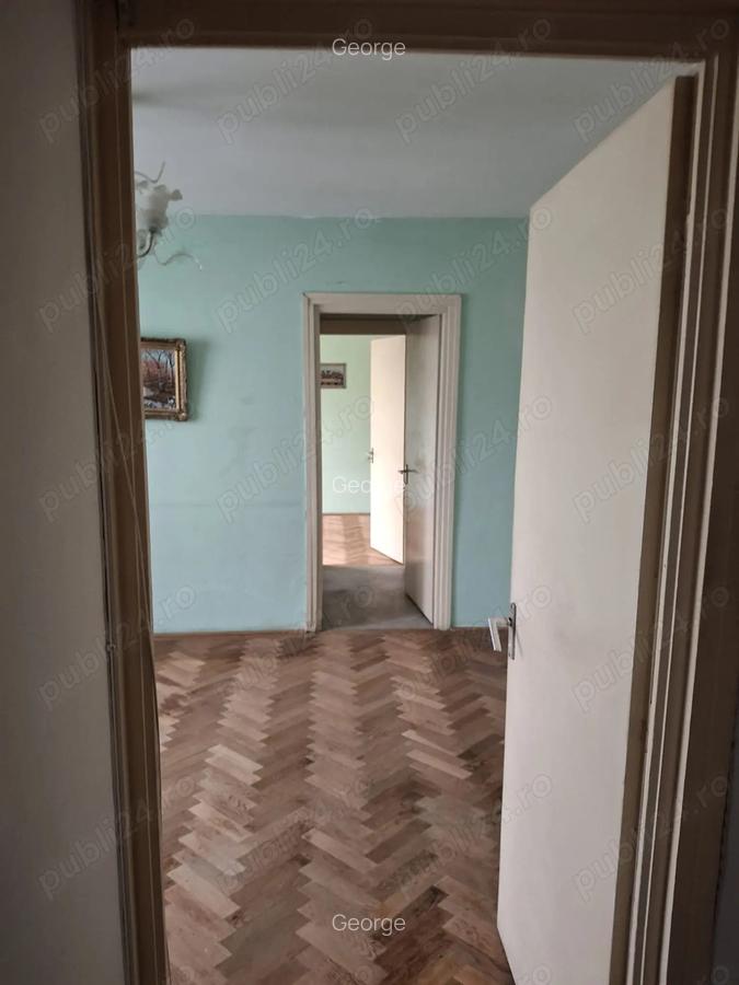 De vanzare apartament semidecomandat - 9