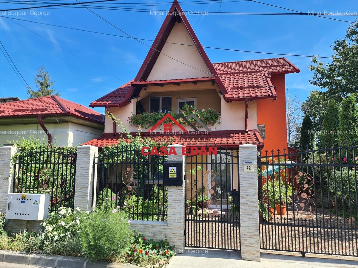 Casa in Campina, central--140.000 euro - 1