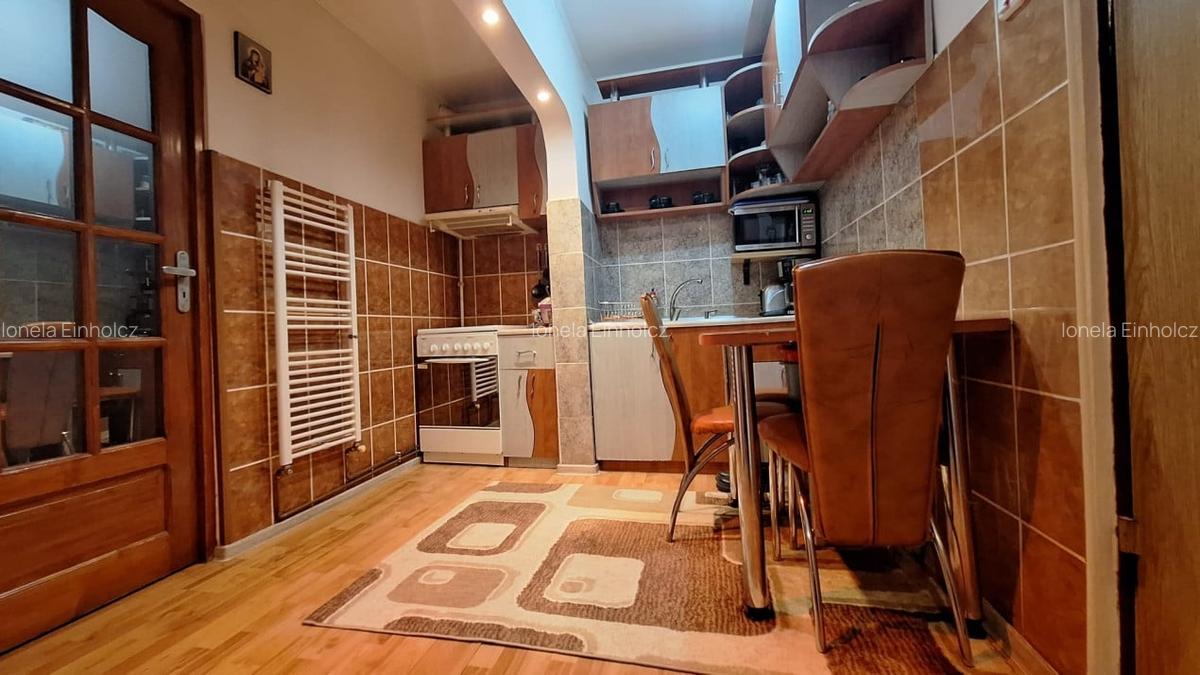 Apartament 2 camere, 42 mp, decomandat, etaj 4/4- zona Iosefin - 9
