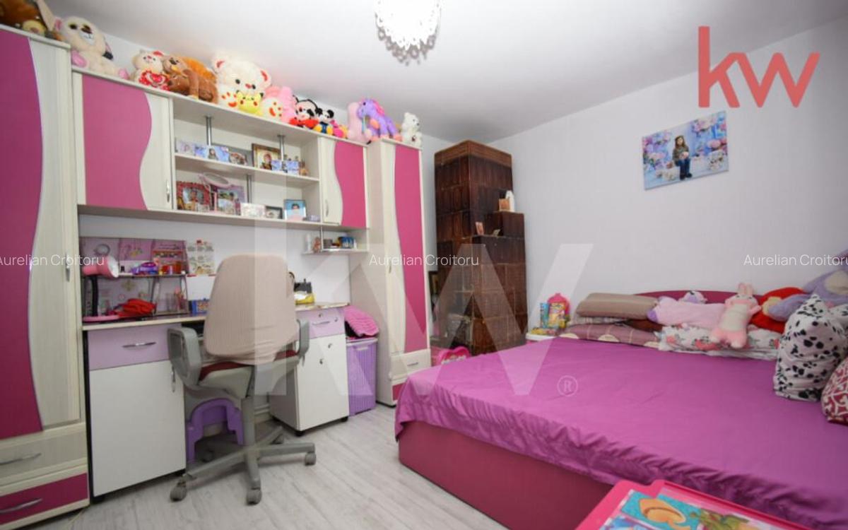 Casa central Isalnita, toate utilitatile - 8