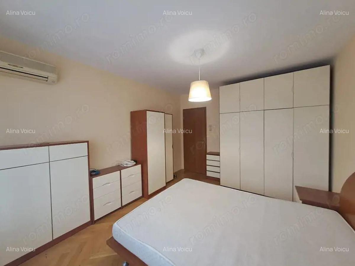 Apartament 3 camere Metrou 1 Mai - 9