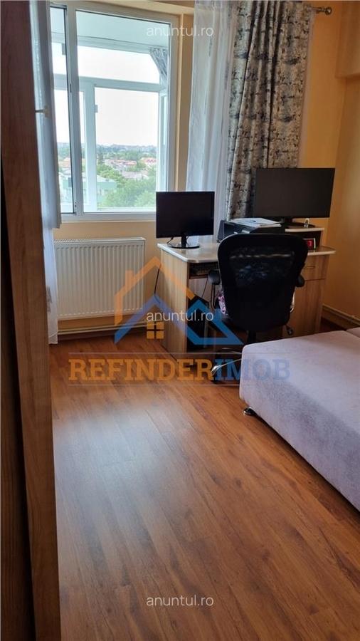 Sector 5, apartament 3 camere - 1
