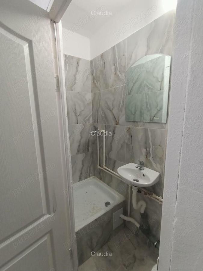 Garsoniera, 17mp., renovate, mobilata, Bularga Granit Center - 4 Garsoniera, 17mp., renovate, mobilata, Bularga Granit Center - 4