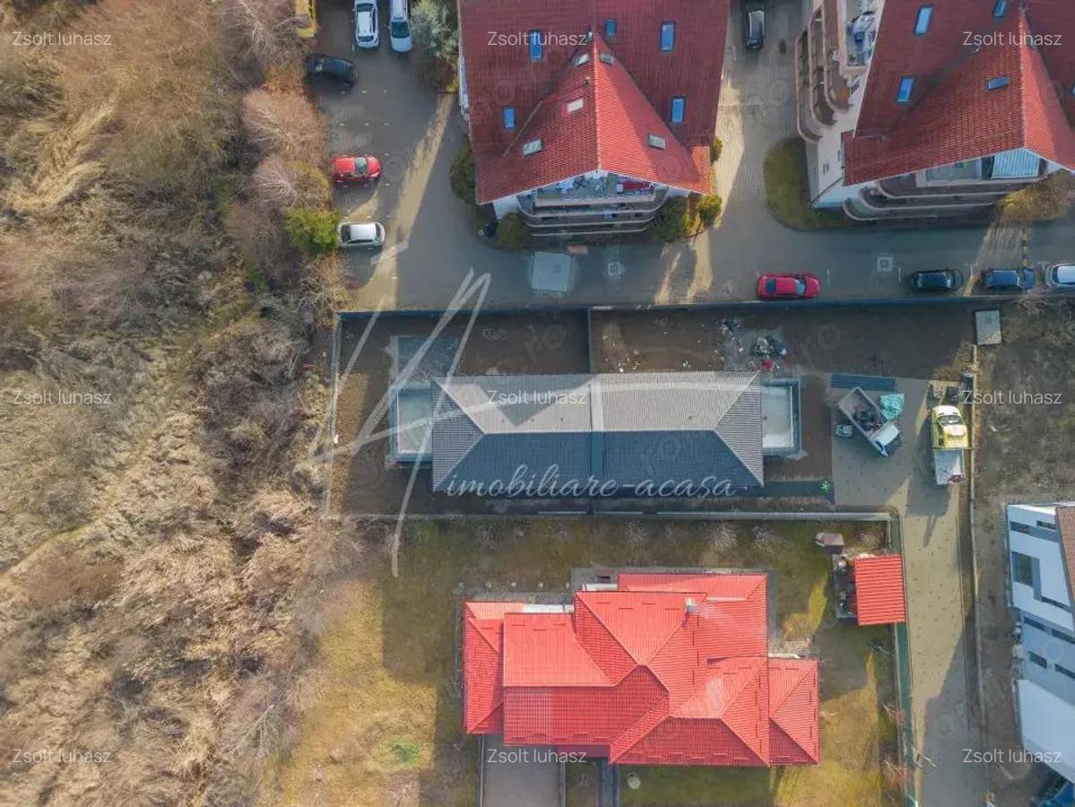 Casa tip duplex intr-o zona rezidentiala de case din zona Campului - 2