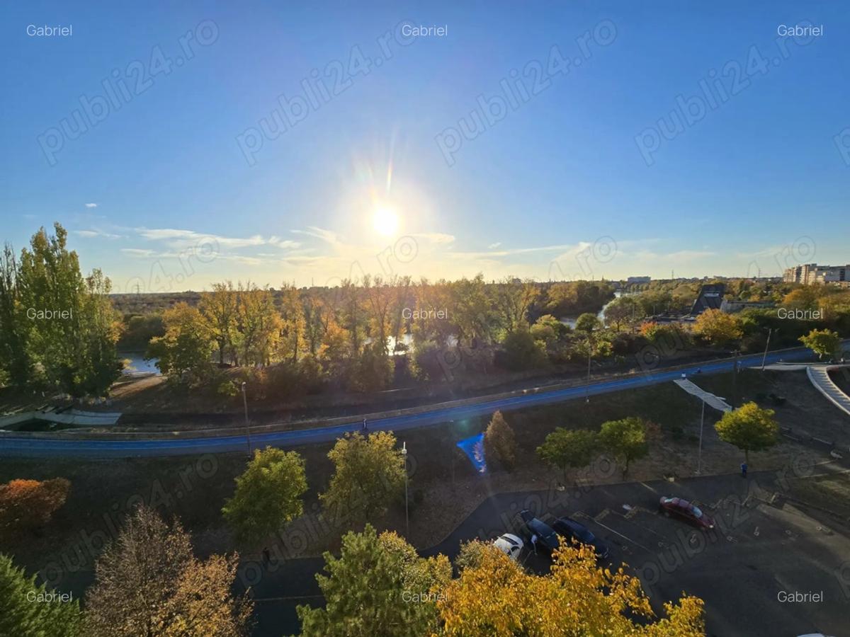 Apartament 3 camere 110mp Zona 300 - 12