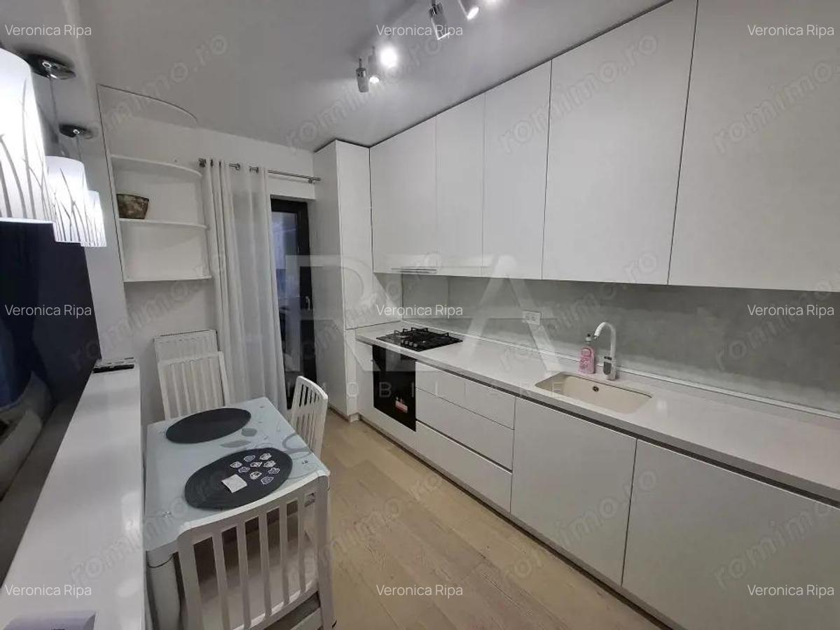 3 apartamente, et. 6,8,9/11, parcare, boxa-Exigent Plaza Faza 4. - 5