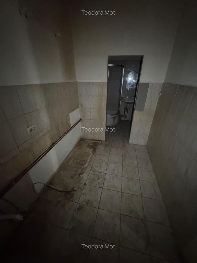 Apartament cu 2 camere semidecomandat în P-ța Unirii - 8