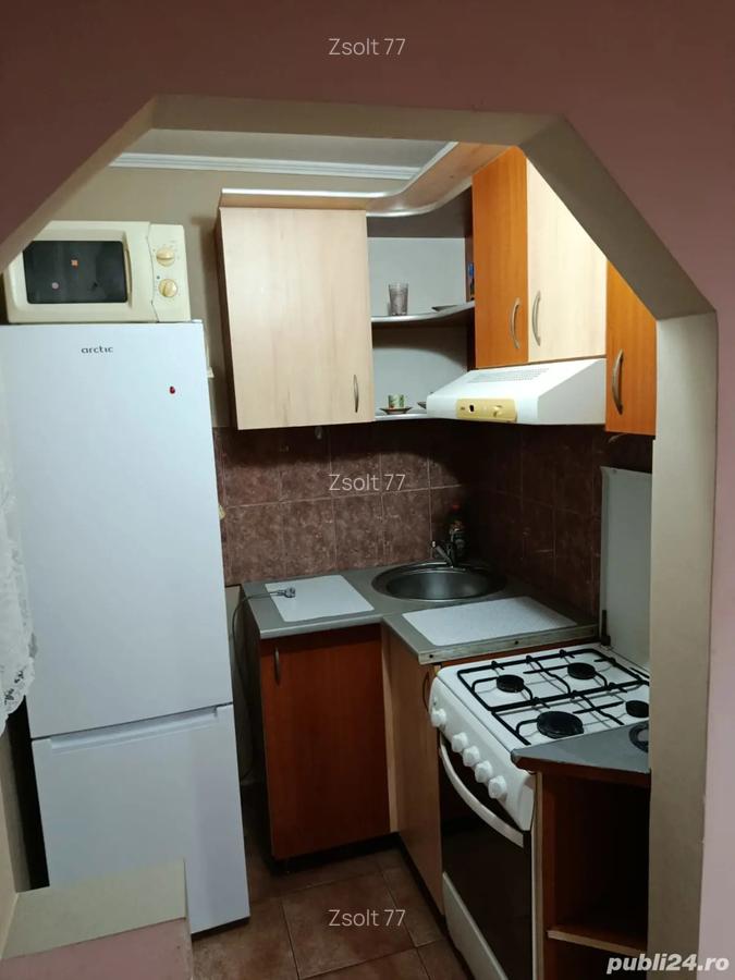 Inchiriez garsoniera zona Ovidiu - 3