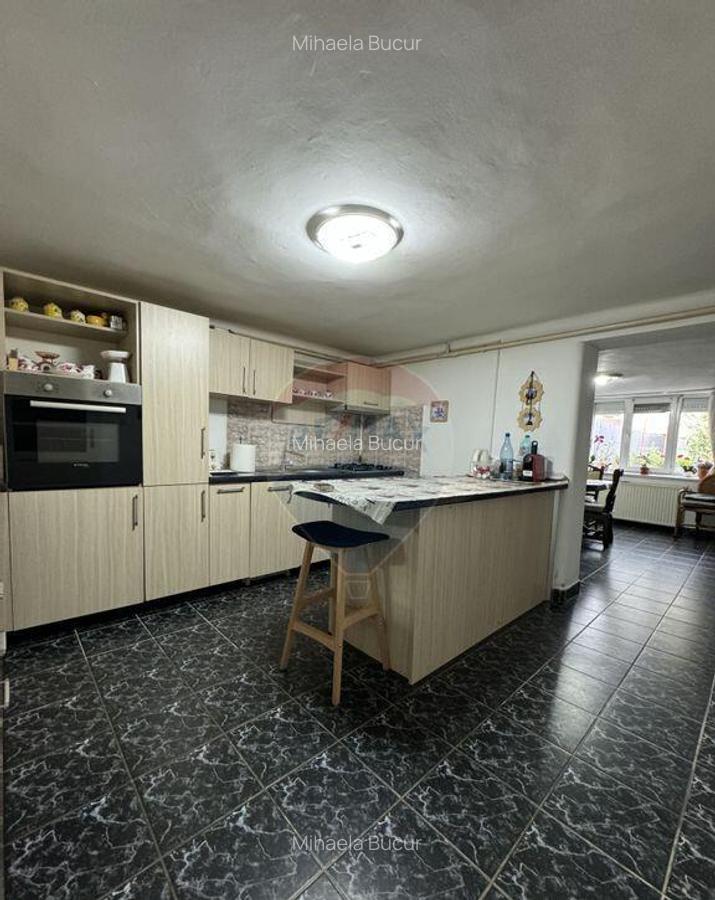 Casa in cartierul Vasia - 8
