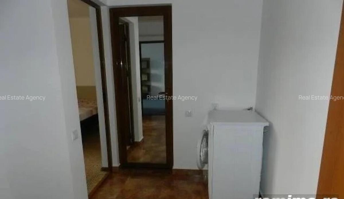 2 camere in zona Fabric - 4
